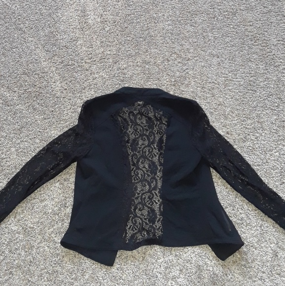 Classy jacket - Picture 3 of 3